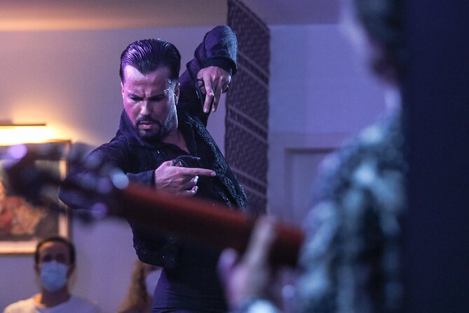 Authentic flamenco show. Alegria and gastronomy Malaga - Dinner after flamenco: the gastronomy option on Calle Vélez Málaga 6