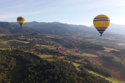 Balloon Ride over Catalonia with optional Pick-up from Barcelona - Pickup at Hard Rock Cafe: the easiest way to start at 6 a.m.