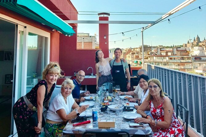 Barbecue in a penthouse in the center of Barcelona with a chef - What You’re Really Buying: a Chef-Led BBQ Night in Eixample
