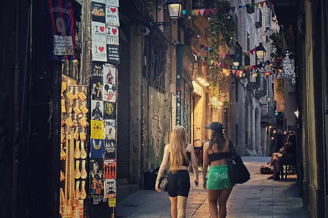 Barcelona 1.5h Private Old Town, Gothic & Ramblas Walking Tour - Las Ramblas and the best way to experience a famous street