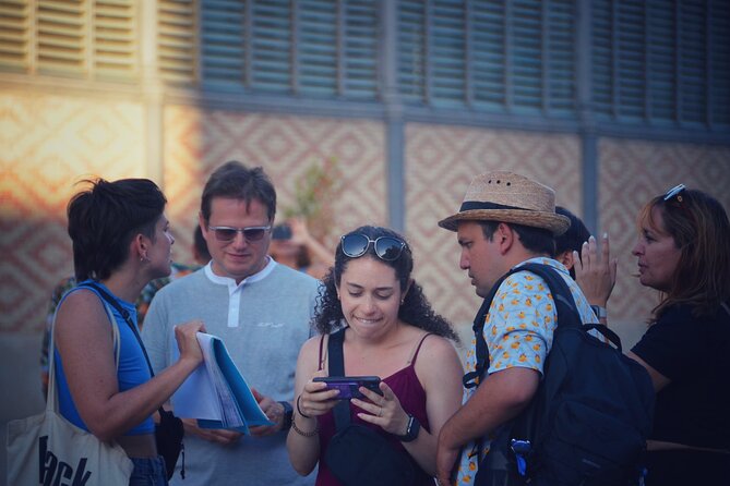 Barcelona 1.5h Private Old Town, Gothic & Ramblas Walking Tour - Casa Batlló and La Pedrera exteriors: Gaudí without the entry ticket