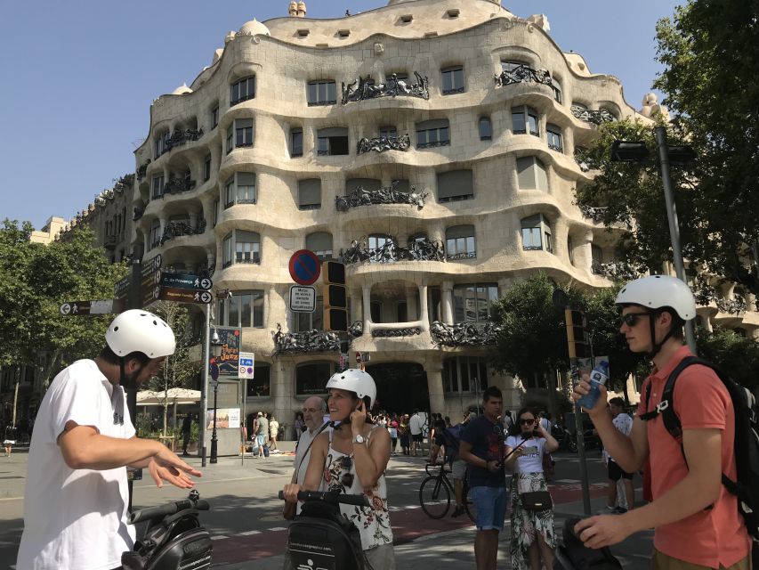 Barcelona: 2.5-Hour Gaudí Segway Tour - Casa Amatller and Casa de les Punxes: Modernisme with character