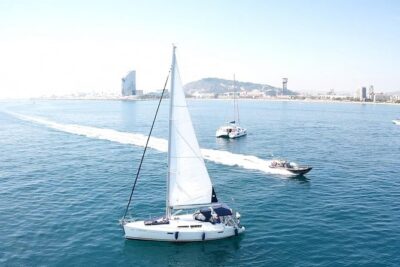 Barcelona 2-hour Private Boat Tour with Cava and snacks - Montjuïc From the Water: The First Big View Hit