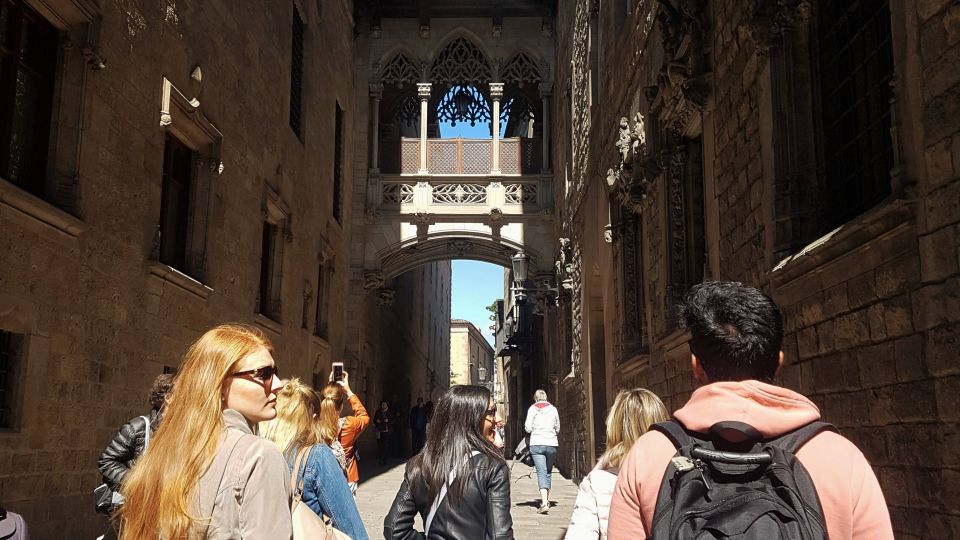 Barcelona: 4-Hour Tapas Evening Tour and Flamenco Show - Small-group pacing: when the format feels great (and when it doesn’t)