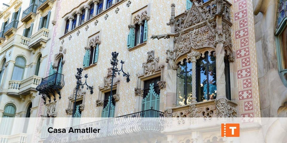 Barcelona: All-Inclusive City Pass & Public Transport Option - Entering the Gaudí checklist: Casa Batlló, Casa Milà, Cripta Gaudí, and more