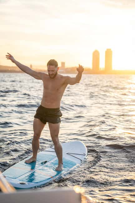 Barcelona Badalona : Sailboat Tour, Snacks, Drinks, Swimming - Aperitif on the water: cava, pica pica, and a soundtrack from the sea