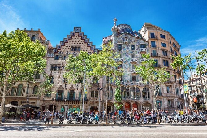 Barcelona: Bar Crawl at Gaixample - Key things that make this bar crawl work