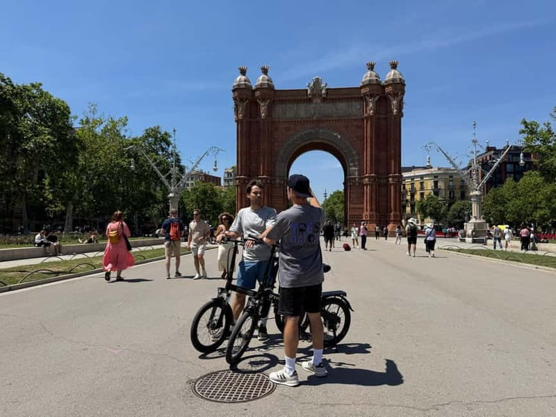 Barcelona: Bike or eBike Tour, Top Sights & Local Insights - Why 3 hours by bike is such a smart way to see Barcelona