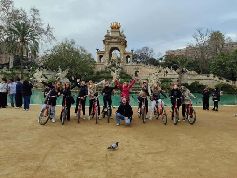 Barcelona: Bike or eBike Tour, Top Sights & Local Insights - Sagrada Família photo stop: what to do before and after