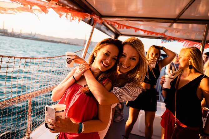 Barcelona Boat Party Cruise with Drinks & Live DJ - Timing, Tickets, and What to Bring So You Don’t Lose Time