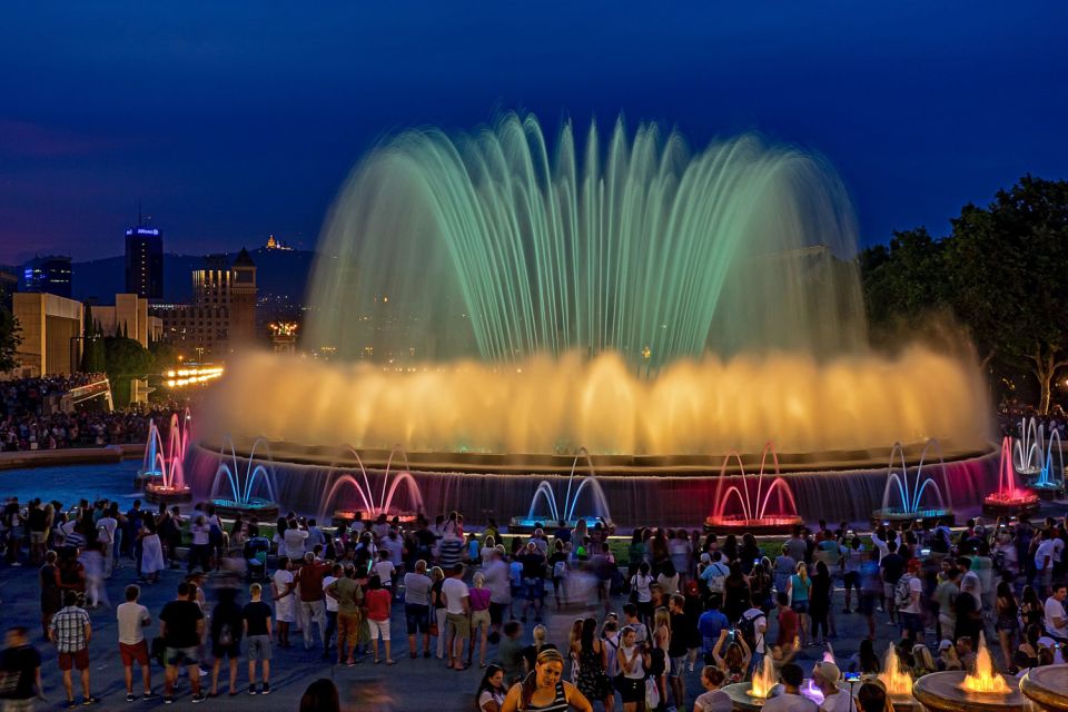 Barcelona Cable Car Sky Views, Magic Fountain & Castle Visit - Key things that make this day special