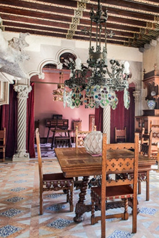 Barcelona: Casa Amatller Guided Visit with Chocolate Gift - Lobby to main staircase: where Modernisme tells its story