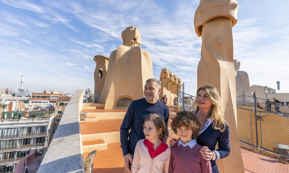 Barcelona: Casa Batlló, Casa Milà & Casa Vicens Guided Tour - The Whale Attic (270 arches): why this one moment sticks