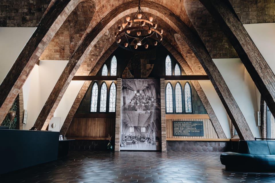Barcelona: Casa Codorníu Guided Tour with Cava Tastings - Should you book this Casa Codorníu guided tour?