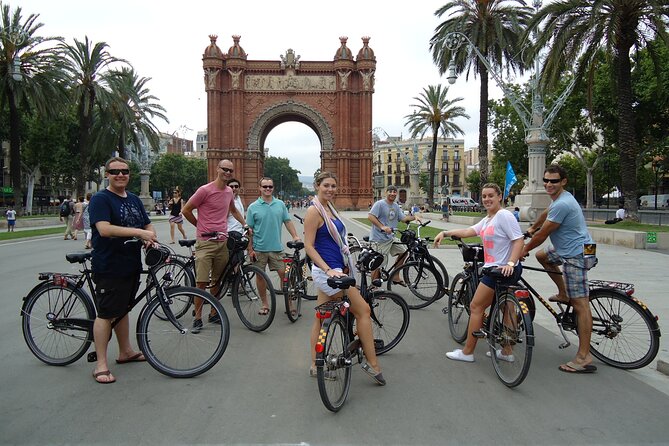 Barcelona City Highlights Bike Tour - Barceloneta beach stop: the payoff moment