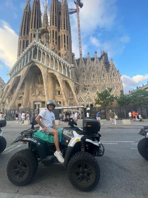 Barcelona: City Sights Electric Quad Tour - Swapping Drivers: How Couples and Friends Typically Use the Quads