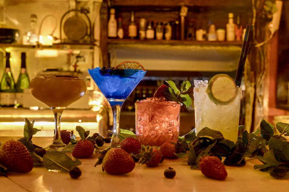 Barcelona: Cocktail Making Class with Tapas - Key highlights I’d circle first