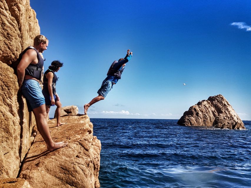 Barcelona: Costa Brava Tour with Kayak & Lagoon Snorkeling - Costa Brava by kayak: what this day trip really delivers