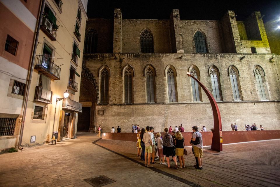Barcelona: Dark History Night Walking Tour - Key things you’ll notice on this Barcelona dark history night walk
