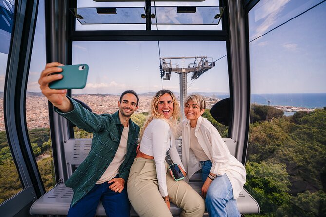 Barcelona E-Bike, Cable Car & Boat - Cycling back through the Gothic Quarter and toward Gaudí’s Sagrada Familia area
