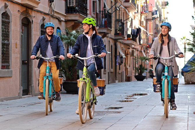 Barcelona E-Bike Guided Tour with Montjuic Hill - Key Things You’ll Notice on This Montjuïc E-Bike Tour
