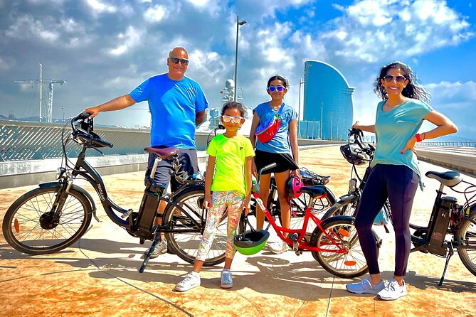 Barcelona E-Bike Photography Tour - Arco di Trionfo and Mirador de Colom: City Views With Easy Wins