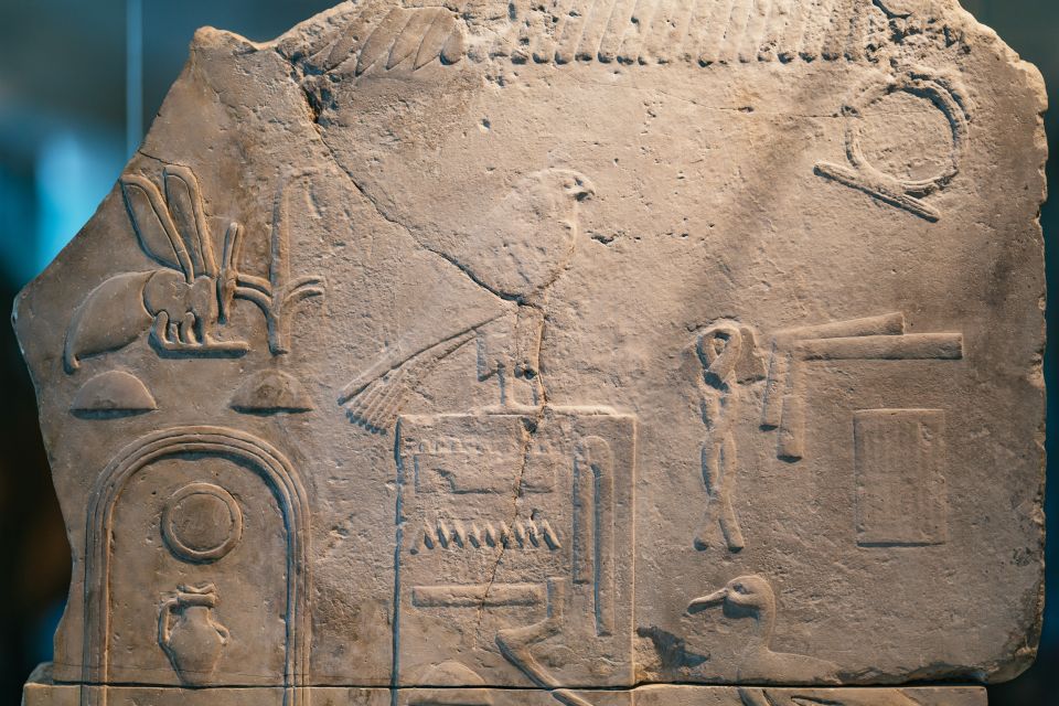 Barcelona Egyptian Museum Tickets - Night-time reenactments: when theatre meets artifacts