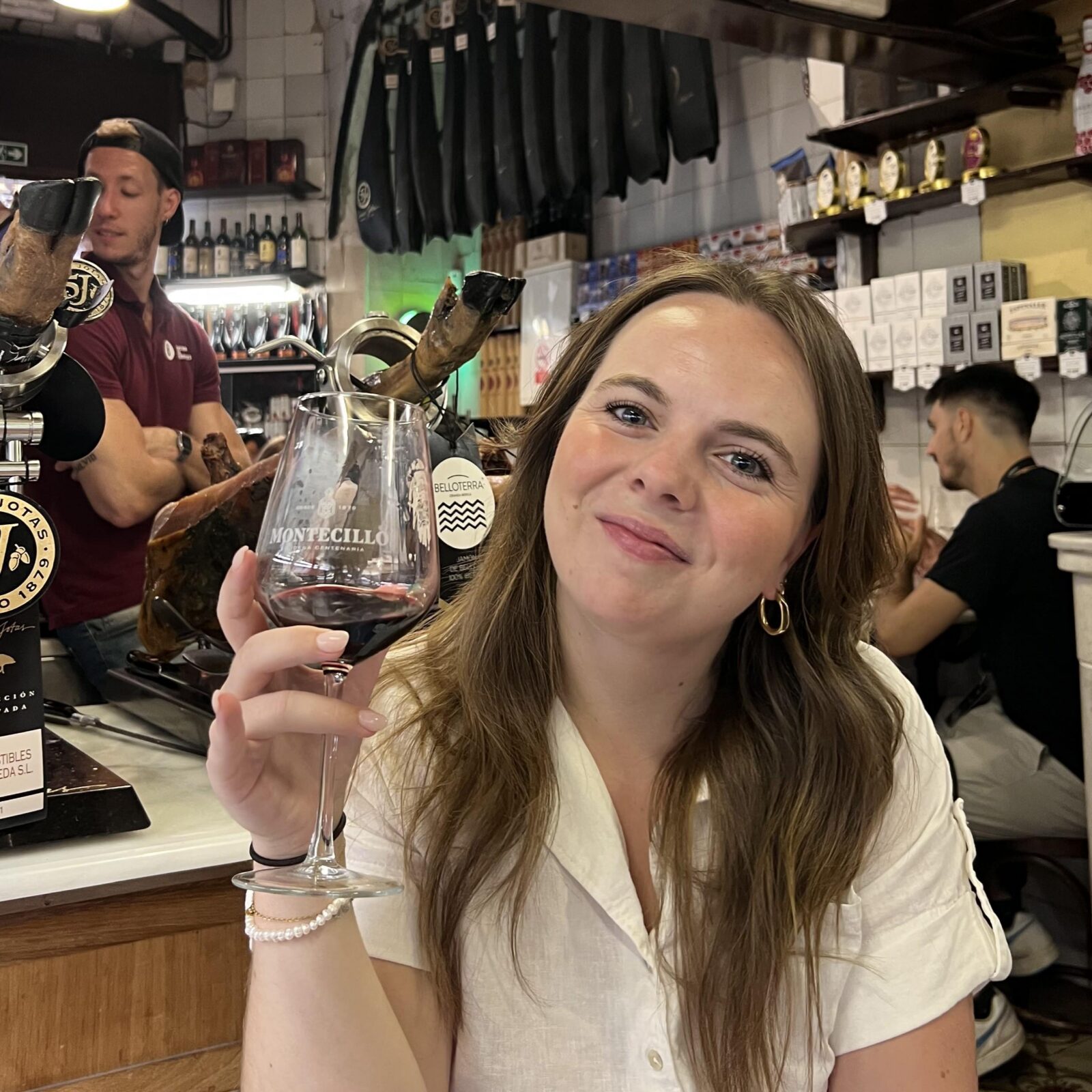 Barcelona: El Born and Gothic Quarter Wine & Tapas Bar Tour - Why El Born and the Gothic Quarter are perfect for wine and tapas