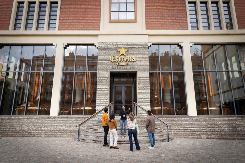 Barcelona: Estrella Damm Old Brewery Tour with Tasting - Inside the old facilities: what you’ll see in the brewery building