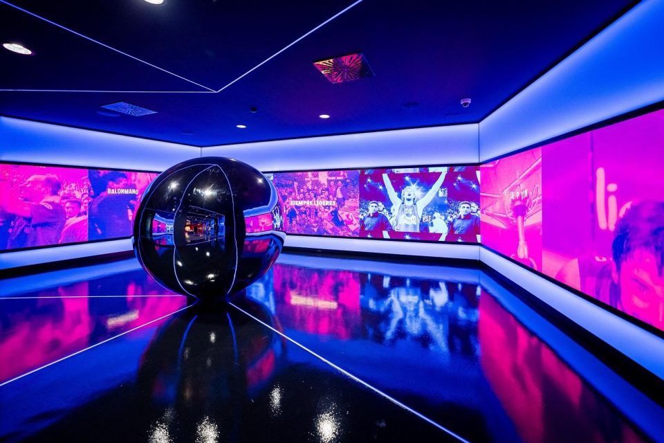 Barcelona: F.C. Barcelona Museum Immersive Guided Tour - Spotify Camp Nou Live 360º: being inside the emotions