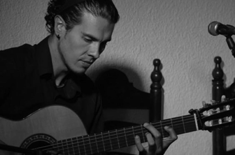 Barcelona: Flamenco at El Patio Andaluz with Optional Dinner - Where to Meet in Barcelona (So You Don’t Burn Time)