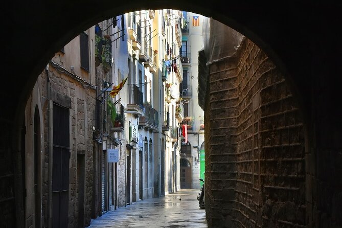 Barcelona Food Tour: Tapas, Paella, Sangria & 8+ Local Tastings - El Born walking: narrow streets, Santa Maria del Mar, and tapas that fit the neighborhood