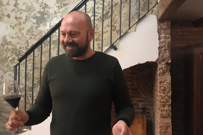 Barcelona Fun Wine Tasting with a Sommelier - Four Spanish Wines, Guided Like a Conversation