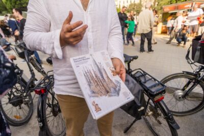 barcelona: Gaudi Highlights eBike tour - Meeting at Plaça de Sant Agustí Vell and Getting Bike-Ready