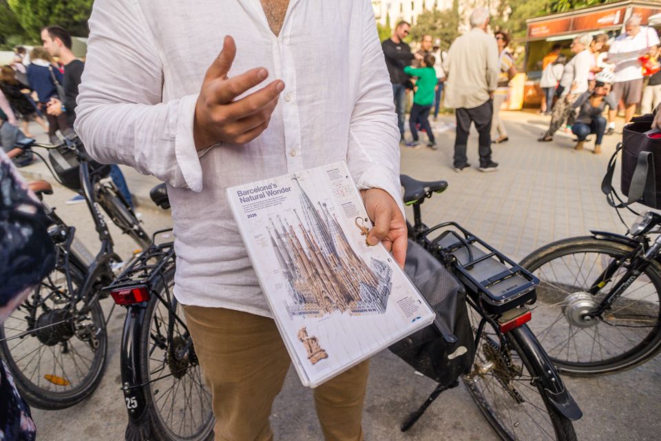 barcelona: Gaudi Highlights eBike tour - Meeting at Plaça de Sant Agustí Vell and Getting Bike-Ready