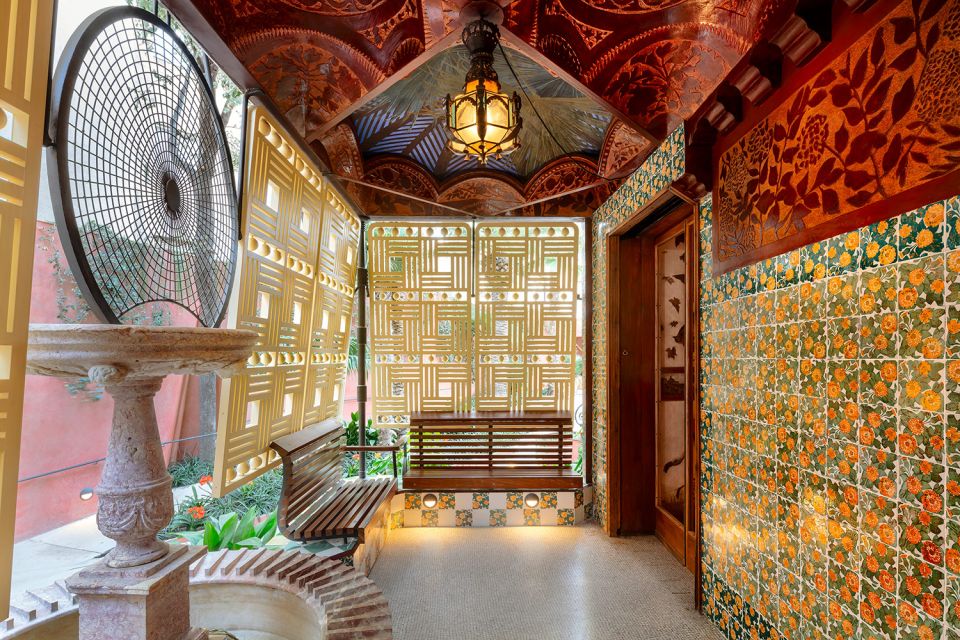 Barcelona: Gaudí Houses & Sagrada Familia Tour - Price and value: what $199 buys you, and what it doesn’t