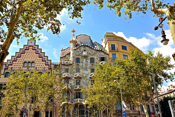 Barcelona Gaudi Houses Tour: Casa Vicens, Pedrera & Casa Batlló - How the Guides Make the Houses Click