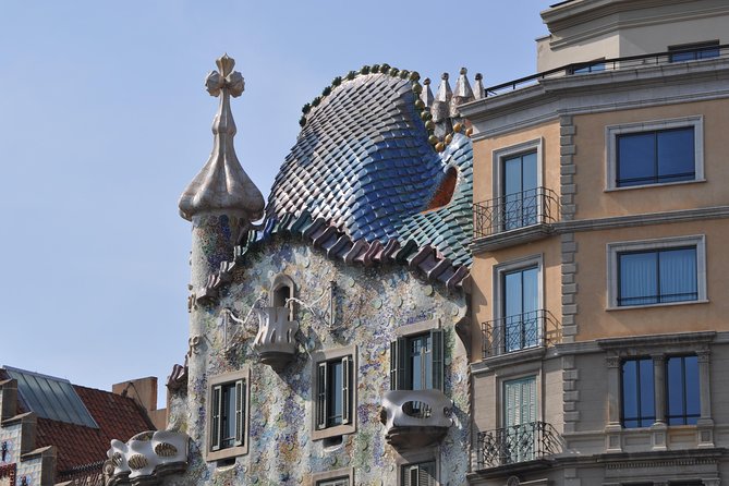 Barcelona & Gaudi. Regular Tour - Timing and Meeting Point: The 10:30am Start Makes Sense