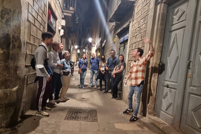 Barcelona Ghosts & Legends Tour - Ghost stories or darker history: set your expectations