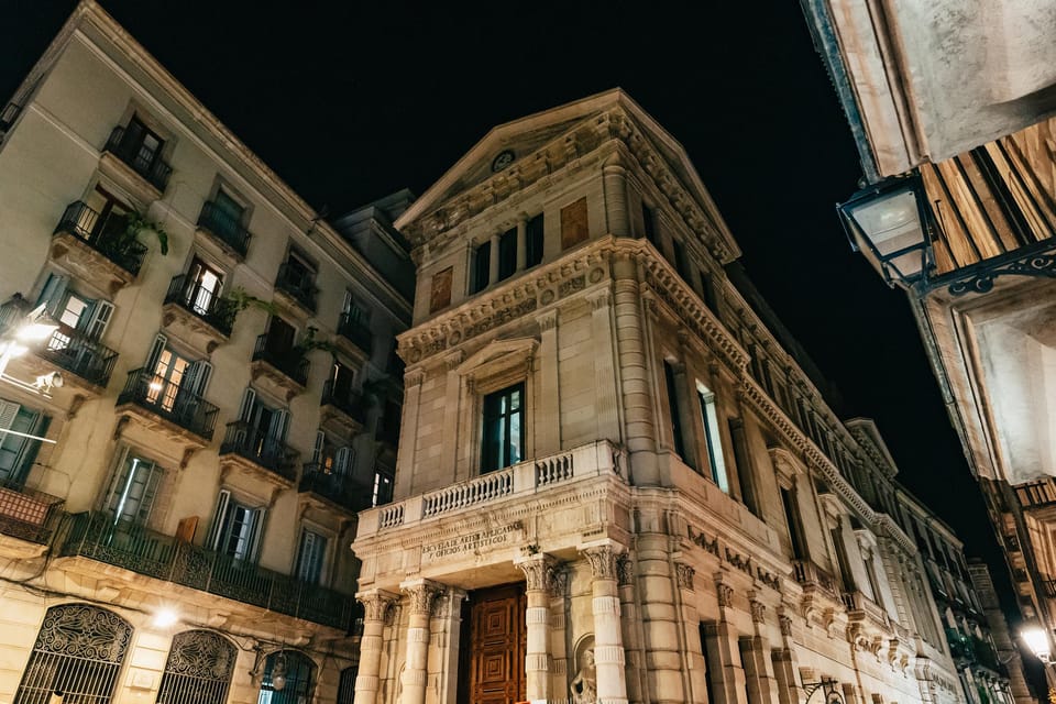 Barcelona: Gothic Quarter Ghosts and Legends Walking Tour - The Real Focus: Dark History, Murder Tales, and Legend-Speaking