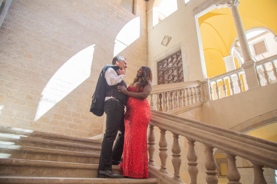 Barcelona: Gothic Quarter Private Photoshoot Experience - Price and value: $39 per group is the real deal if you’ll buy memories