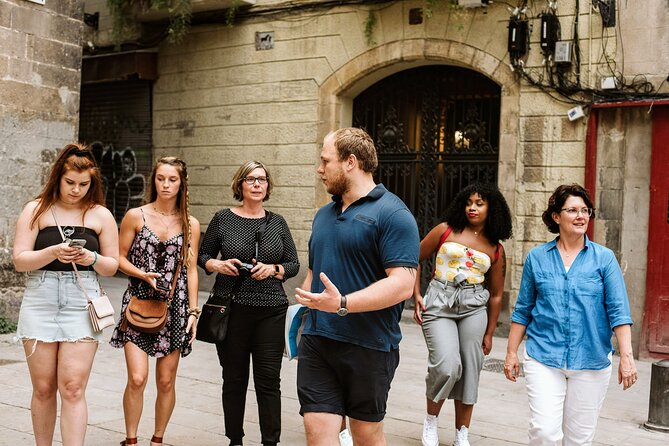 Barcelona Gothic Quarter Tapas & Taverns Food & Wine Tour - Who Should Book This Barcelona Tapas & Taverns Tour (and Who Should Skip It)