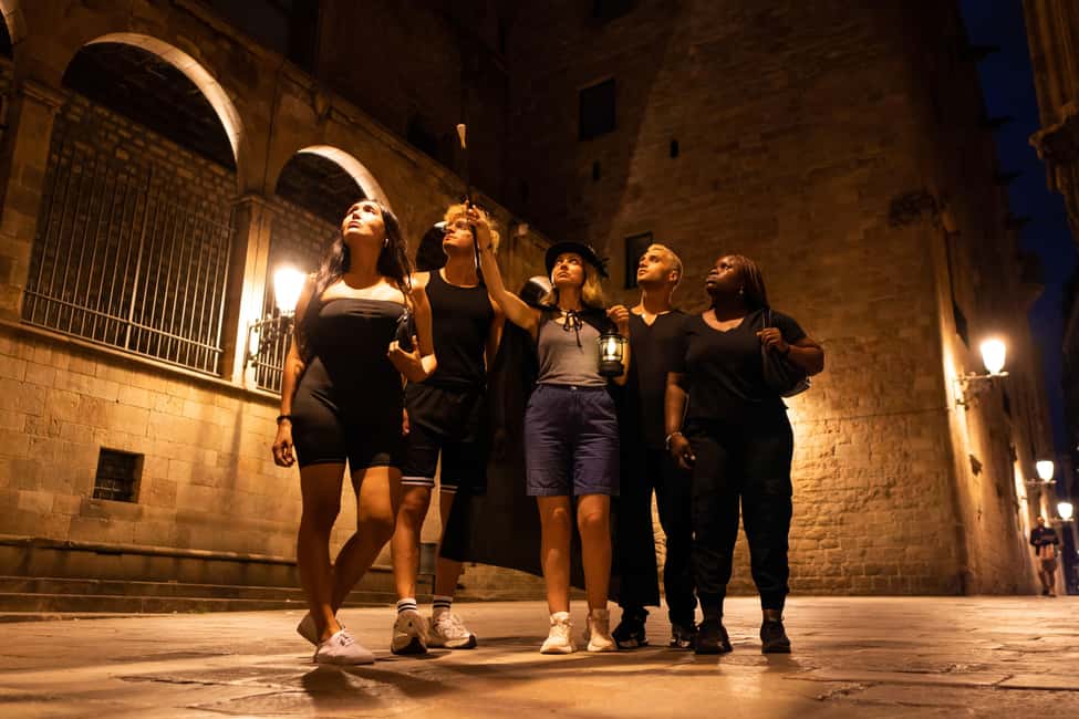 Barcelona: Gothic Quarter Tour Dark History & Ghosts Tour - Barcelona’s Gothic Quarter After Dark: Why This Tour Feels Different