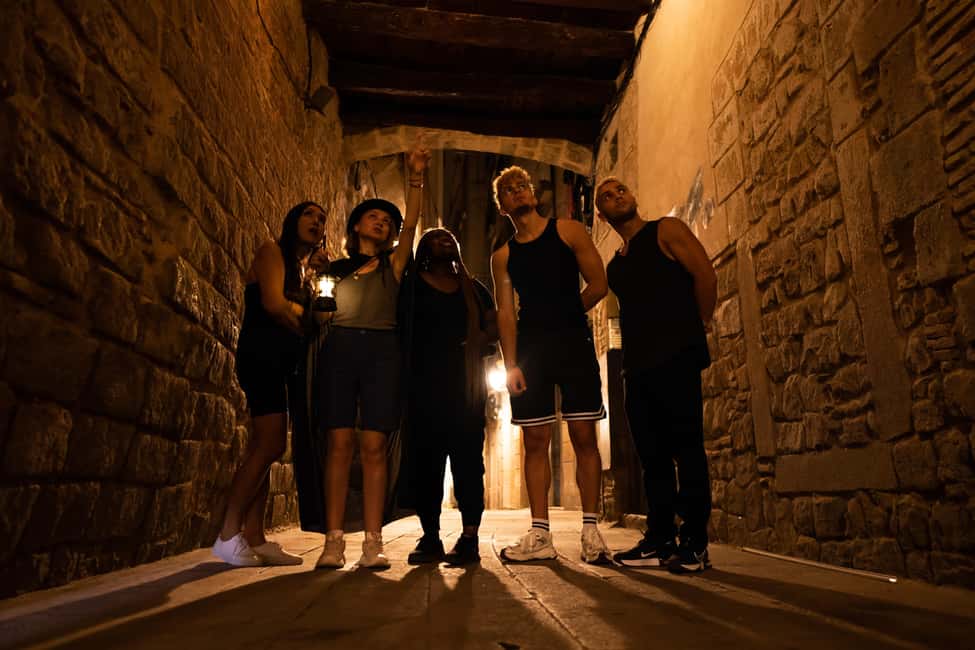 Barcelona: Gothic Quarter Tour Dark History & Ghosts Tour - El Raval and La Rambla: Warming Up With the Right Mood