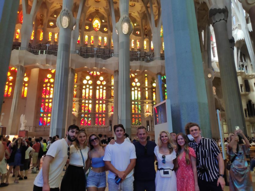 Barcelona: Guided Tour of Sagrada Familia - Inside the Temple: The Details That Make People Stop Talking