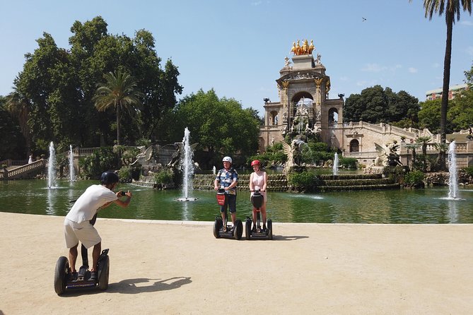 Barcelona Guided Tour on Segway - Port Vell to Port Olímpic: yachts, sea views, and the Segway advantage