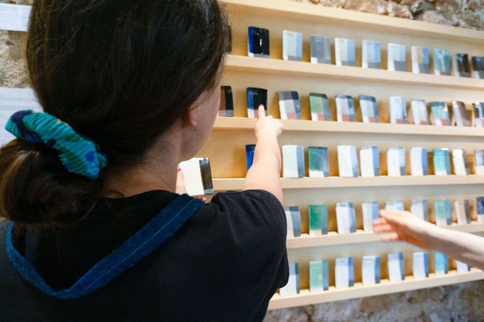 Barcelona: Handmade Ceramic Tiles Workshop - Entering Taller Gingell: a workshop with old Barcelona bones