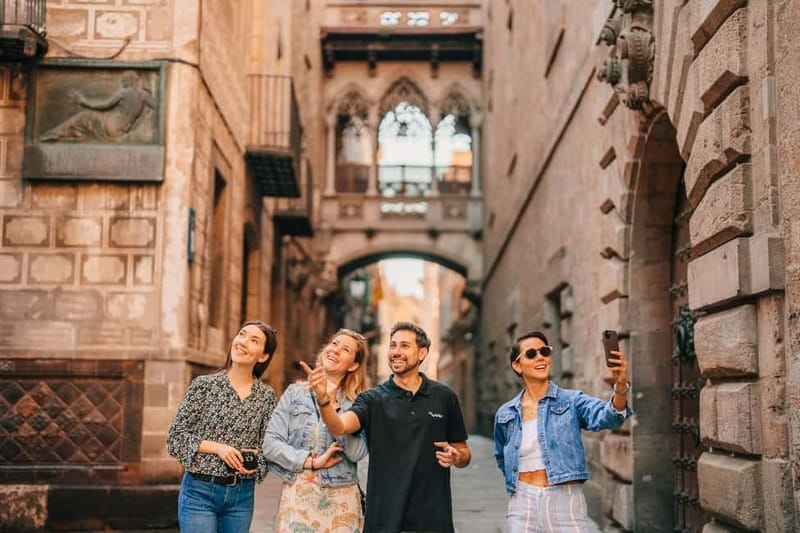 Barcelona: Helicopter, Boat Ride & Old Town Private Tour - Key highlights you’ll feel right away