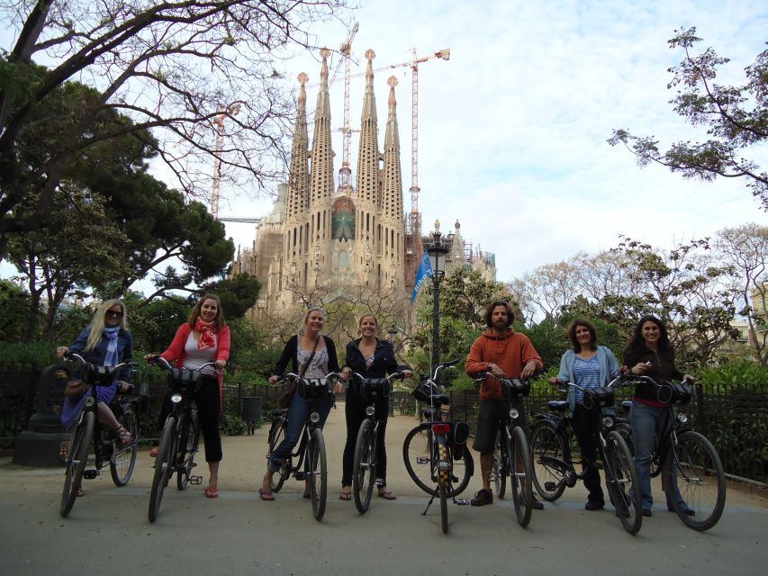 Barcelona Highlights Bike Tour: Cycle along the beach! - Passeig de Gràcia: Casa Batlló and Casa Mila in photo-stop form