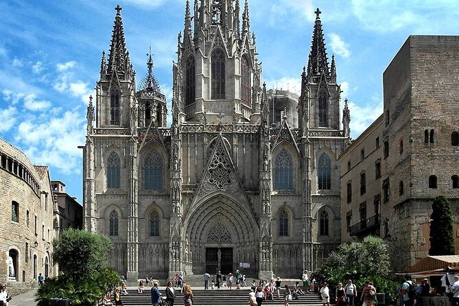 Barcelona Highlights Private Tour with Port or Hotel Transfers - Why this 4-hour Barcelona highlights tour really works